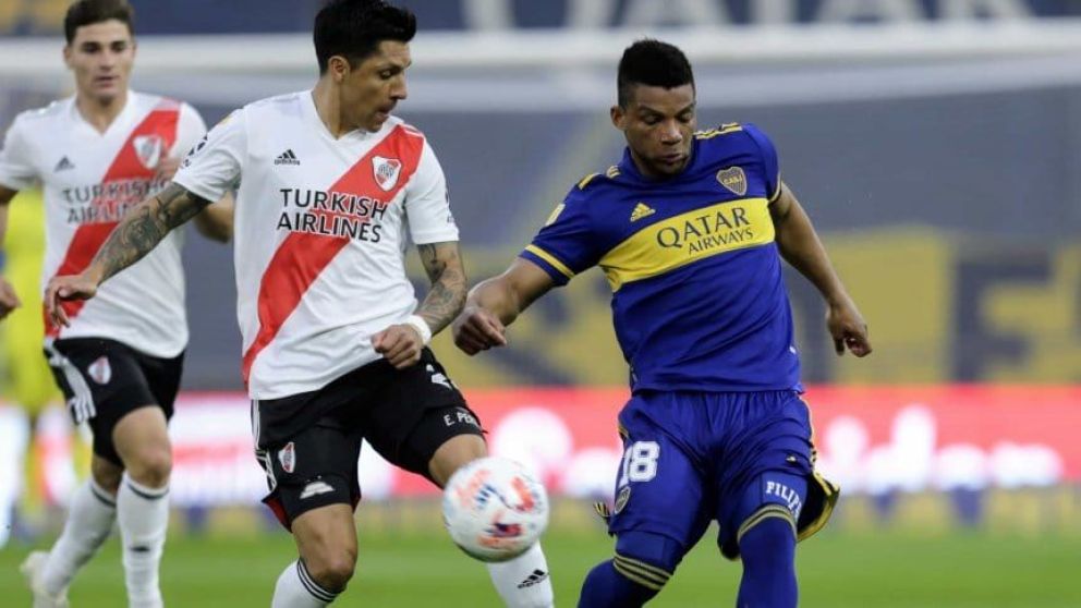 En la previa del superclásico, River juega en Brasil y Boca en Chile