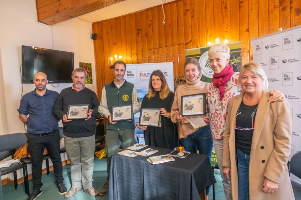 El Correo Argentino presentó una pieza filatélica en conmemoración al Centenario del Parque Nacional del Sur